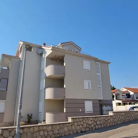 Florena Novalja Exterior photo