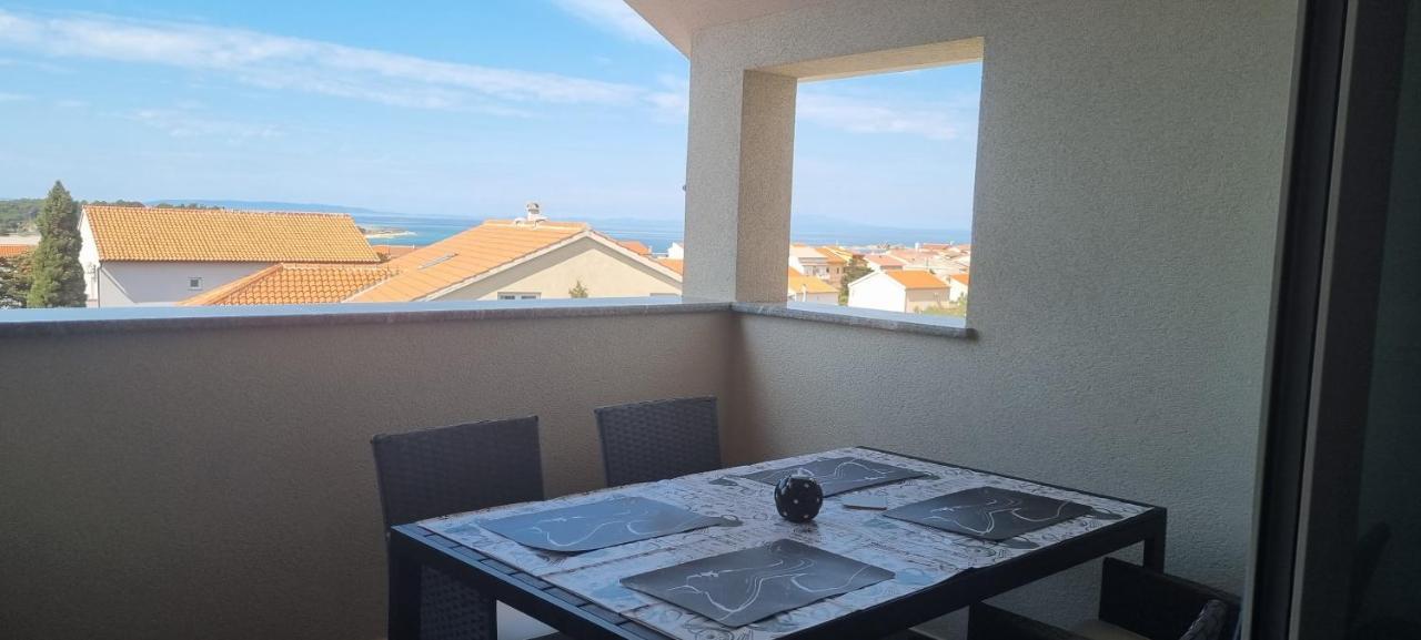 Apartment Florena *